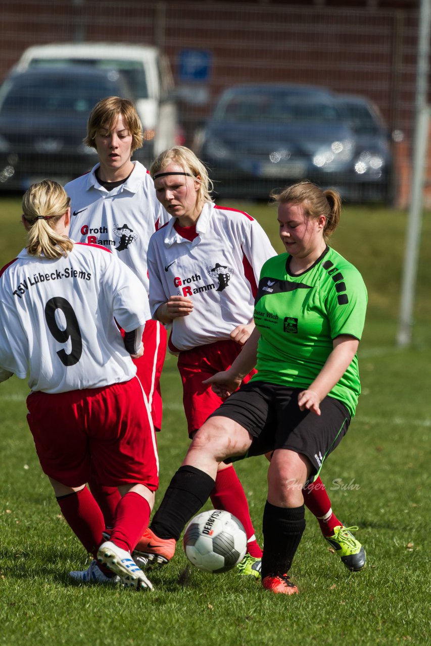 Bild 197 - Frauen Schmalfelder SV - TSV Siems : Ergebnis: 1:0